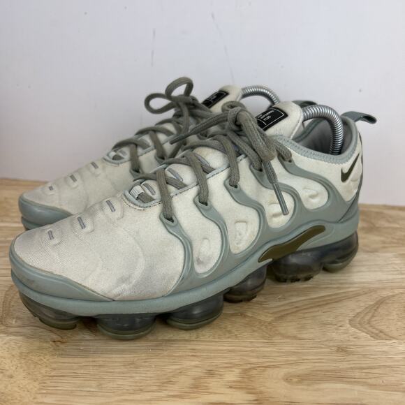 Nike Shoes - Nike Air Vapormax Plus Womens Size 8.5 Gray Green Running Shoes Sneakers